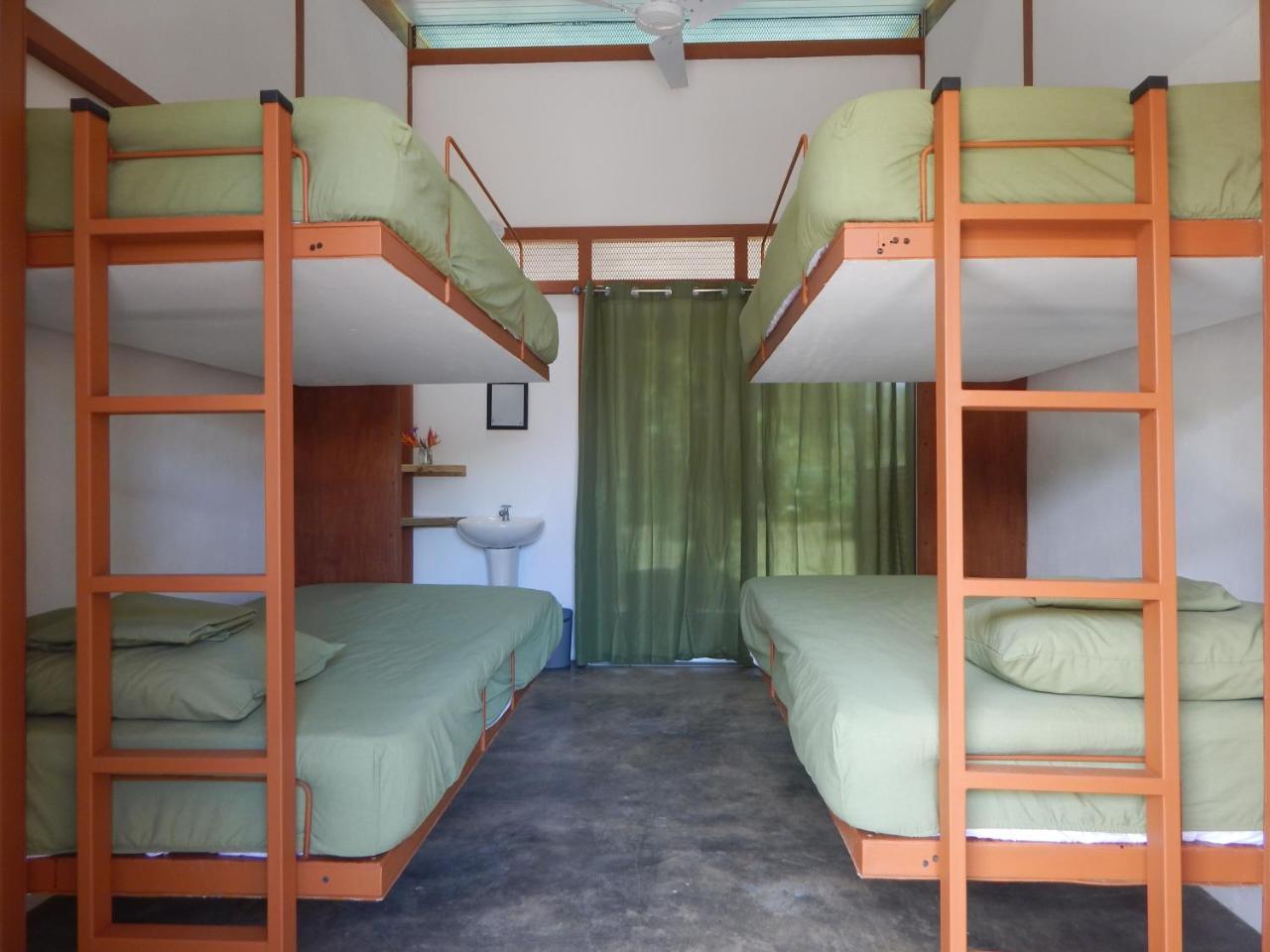 אוביטה Karandi Hostel מראה חיצוני תמונה